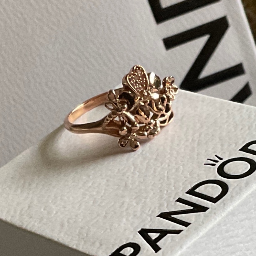 Pandora rose gold wild flowers ring size 54